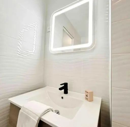 Le Dulys : 2 Prs, Vue Mer, Clim, 2 Min Plages アパート *